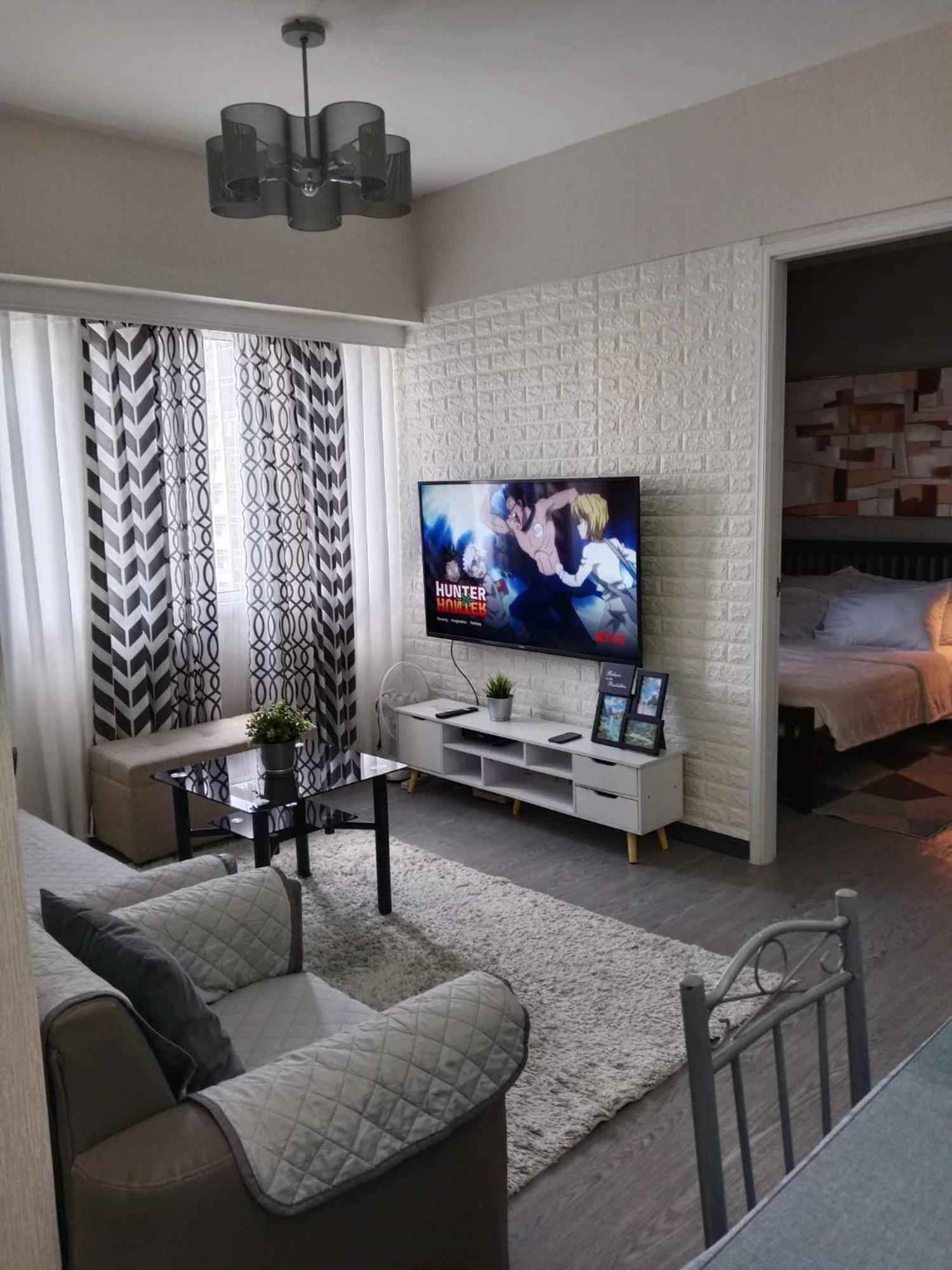 אילוילו Spacious 2 Bedroom Condo Unit For Rent מראה חיצוני תמונה
